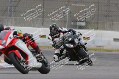 media/Oct-15-2022-Fastrack Riders (Sat) [[9a18b22502]]/Level3/Turn 9 1115am/